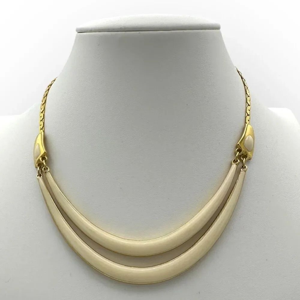 Vintage necklace with 2 rows of faux bone 14inch collar style